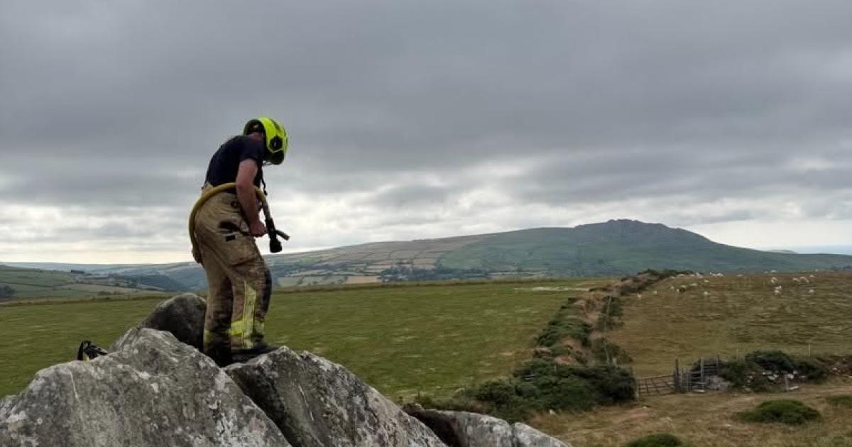 Warnings after extinguished wildfire began reigniting in Pembrokeshire