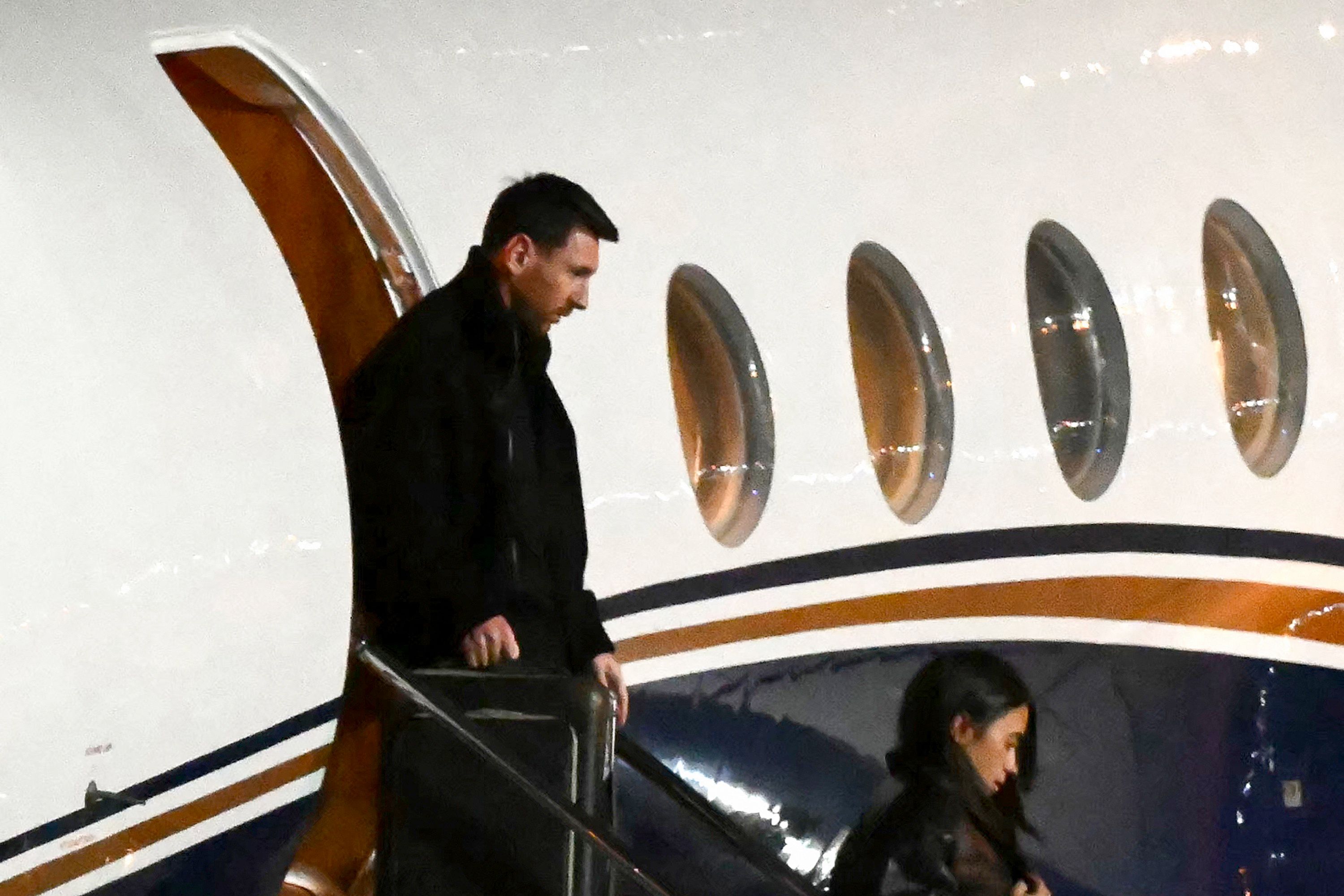 Lionel Messi en Argentine pour un dernier adieu à son père, le soutien des supporters de Miami