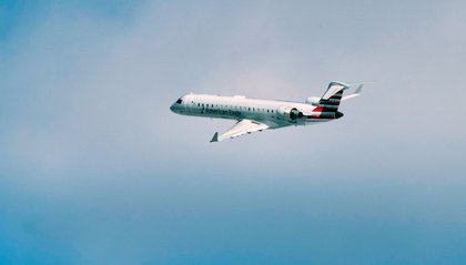 American Airlines resumes flights to Venezuela after Trump announcement