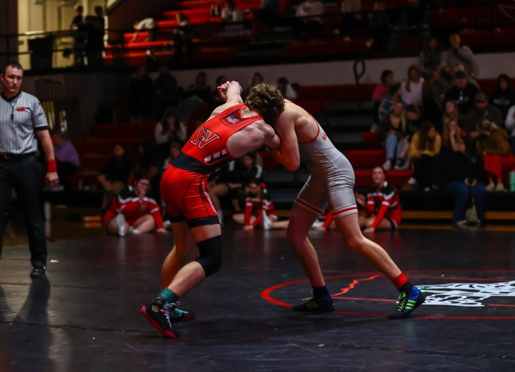 Newton Boys Wrestling Travels To North Mahaska