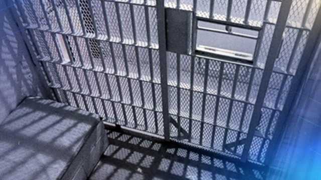 Officer suffers concussion in Coxsackie prison attack