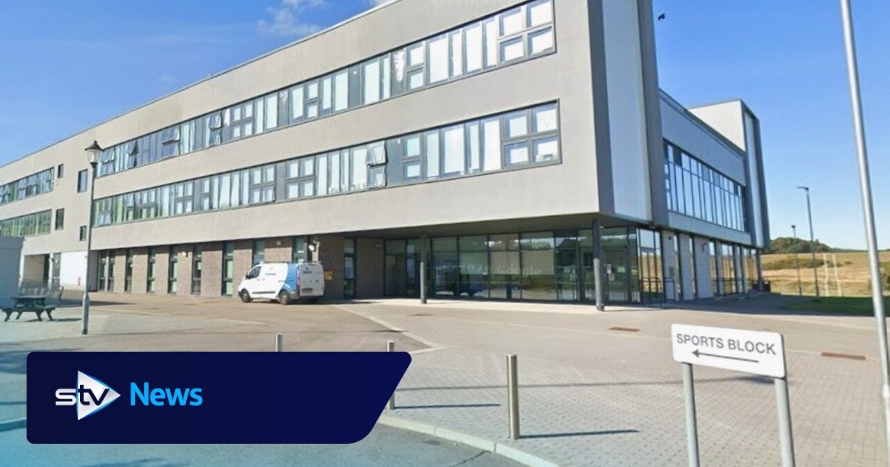 Moray Council to lose £8.3m in Scottish Governent funding after plans to extend Elgin high school thrown out