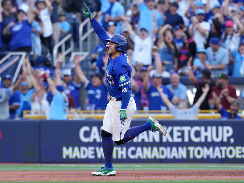 Canadians not allowed to buy tickets for Blue Jays post-season away games at Yankee Stadium