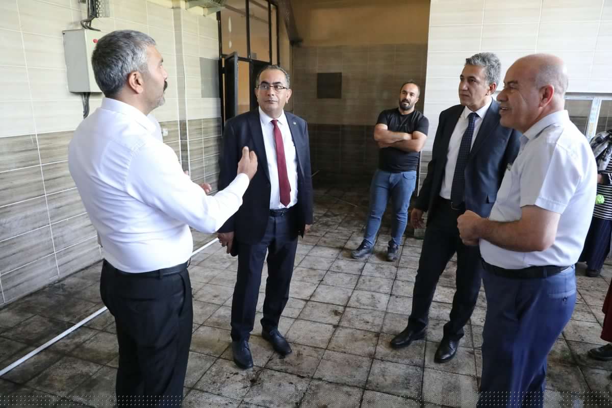 Ağrı Milli Eğitim Müdürü Çakan, Taşlıçay'daki Okulları İnceledi