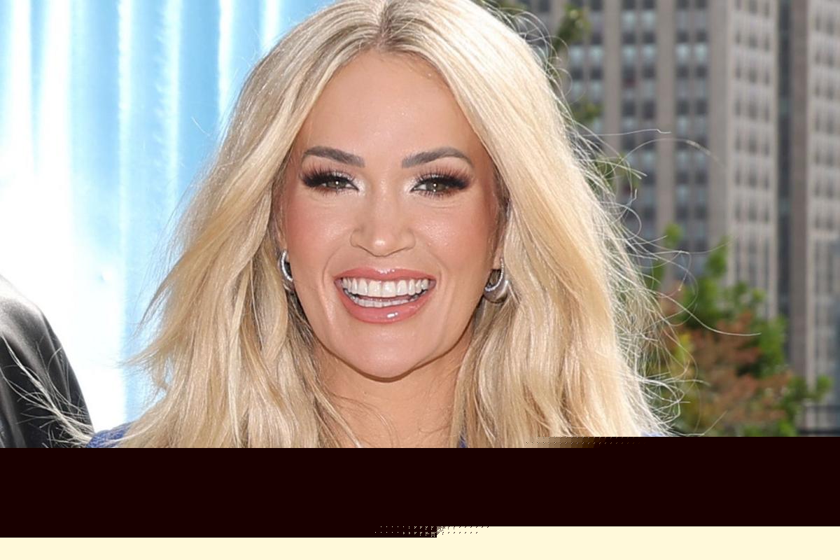 Carrie Underwood Returns to 'SNF'