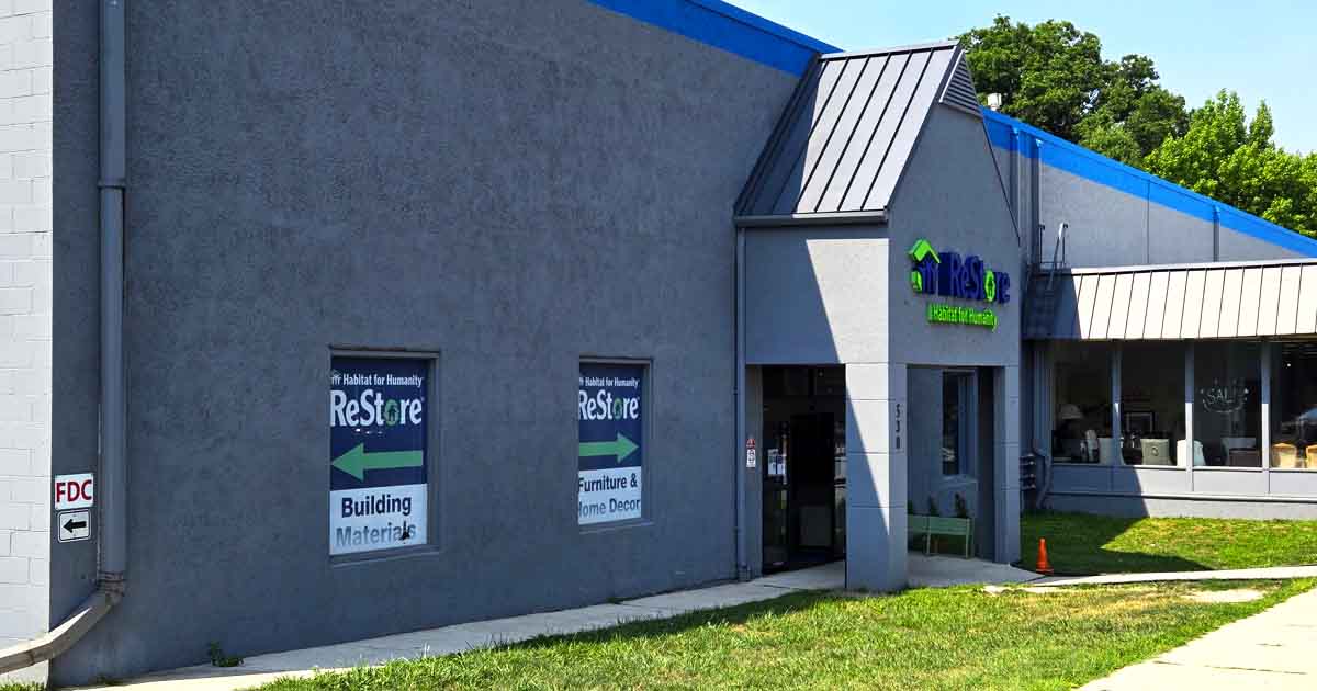 The Enormous Thrift Store In New Jersey Where You Can Furnish A Home For $300 Or Less