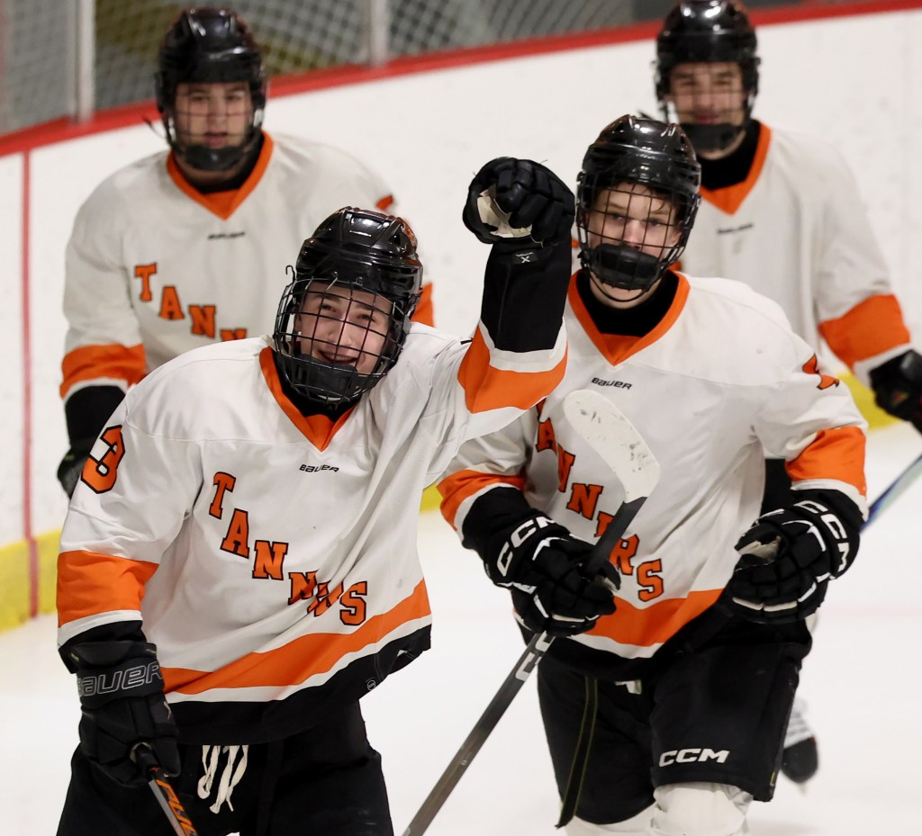 Woburn’s offensive burst powers way to victory over Braintree