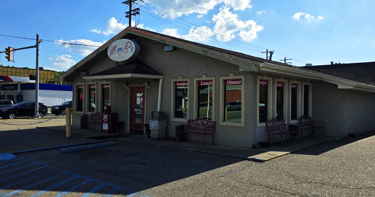 People Drive From All Over West Virginia To Eat At This Hole-In-The-Wall Diner
