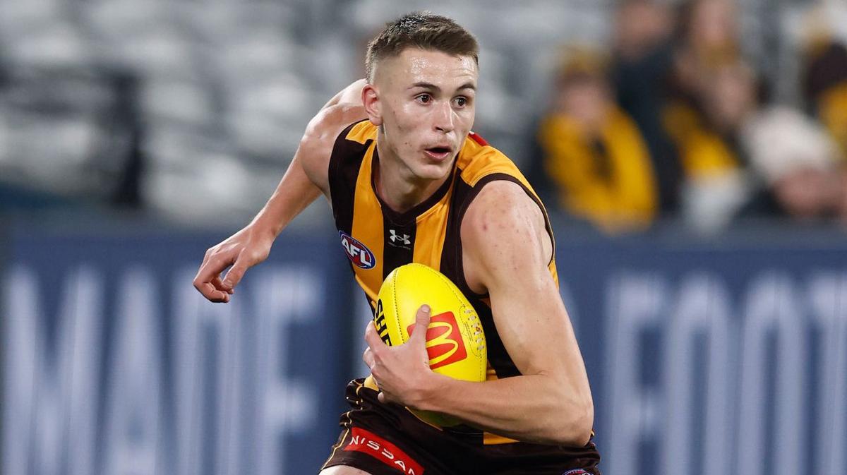 AFL trade talk: Five clubs named as potential landing spots for young Hawk Calsher Dear