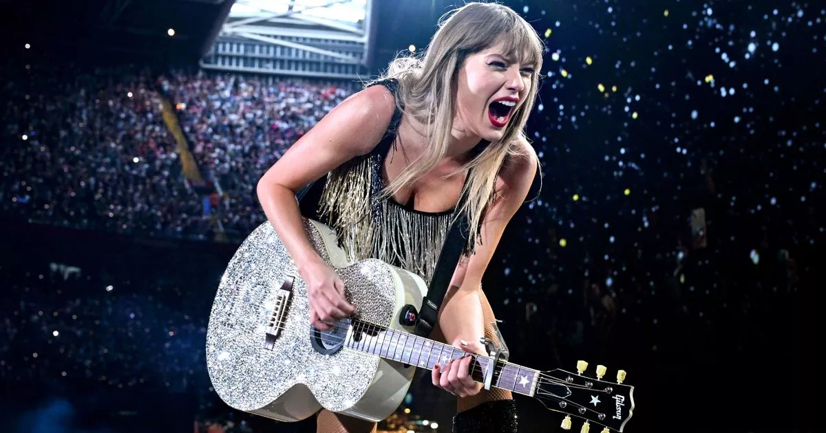 Taylor Swift says Cardiff 'on another level' and admits 'I never expected that'