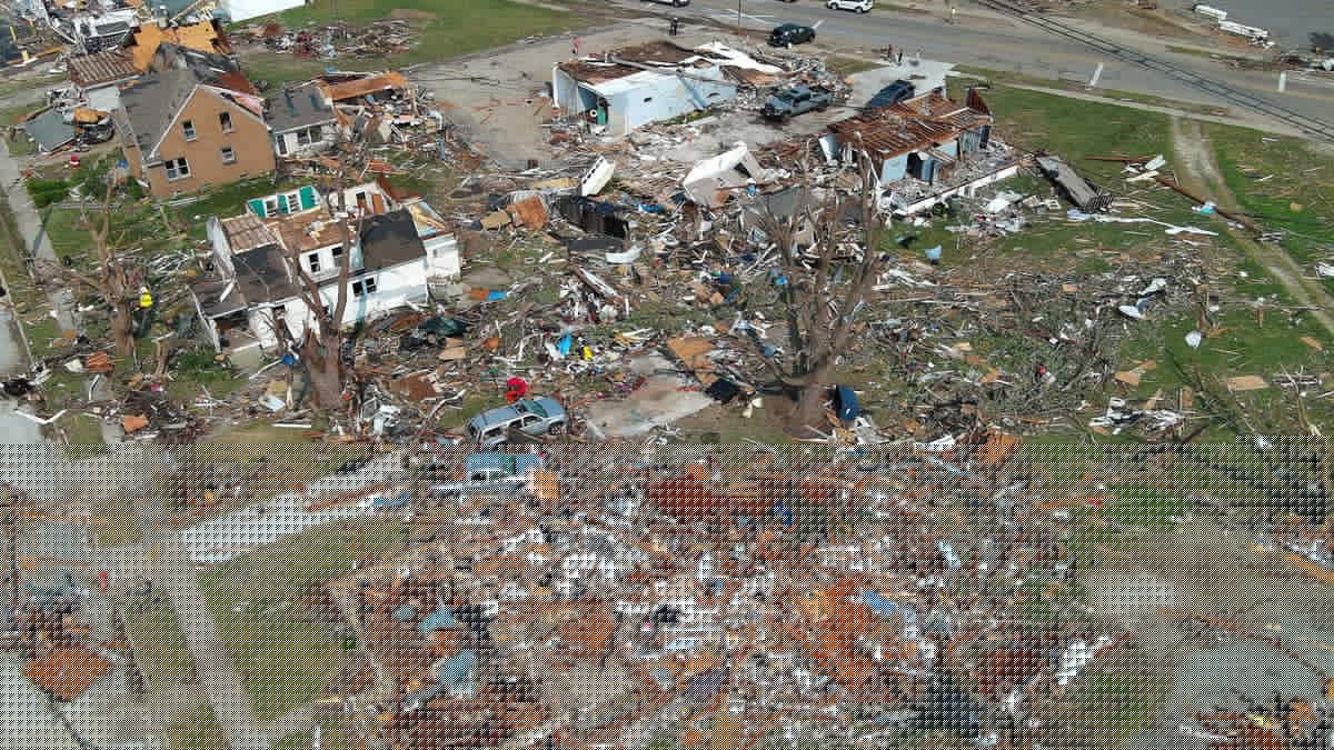 Evers mobilizes Wisconsin National Guard for Menasha tornado recovery
