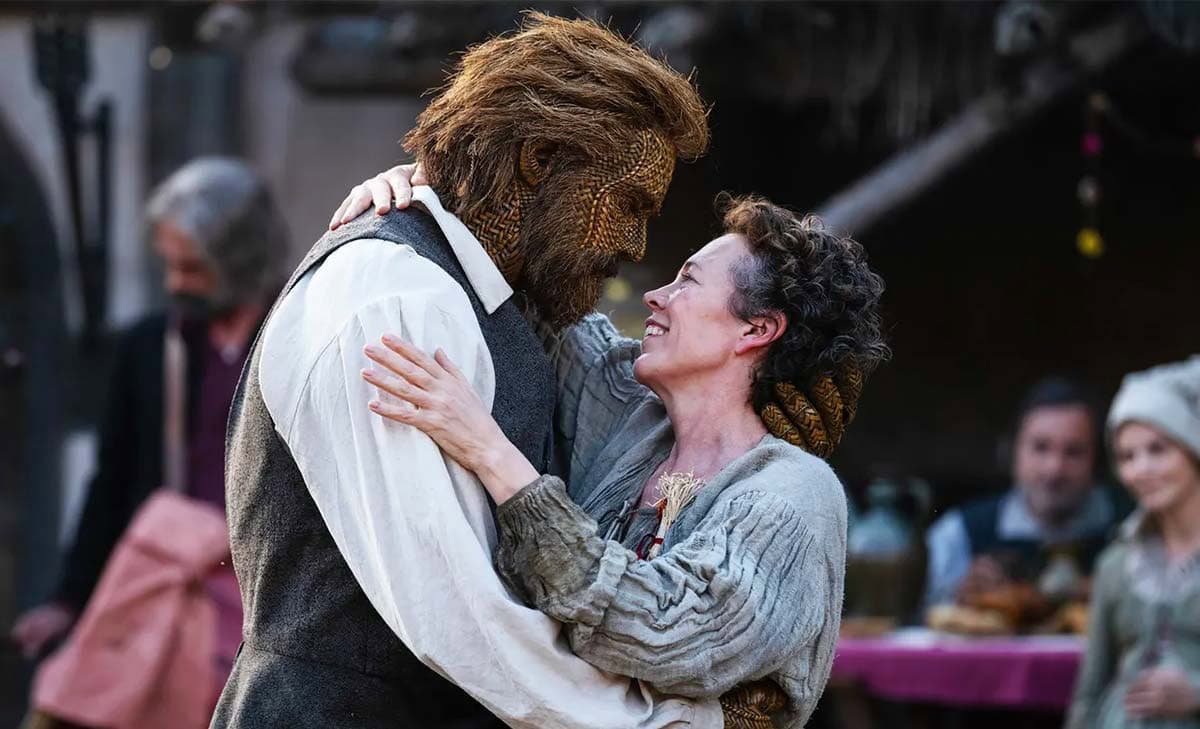 Olivia Colman falls for Alexander Skarsgård’s wicker man in trailer for fantasy comedy Wicker