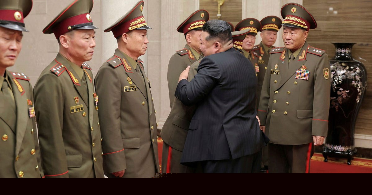 Zelenskyj: Nordkorea skickar uppemot 50 000 soldater