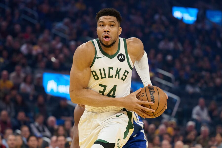 Giannis Antetokounmpo Rumors: Wolves, Warriors, Heat, More