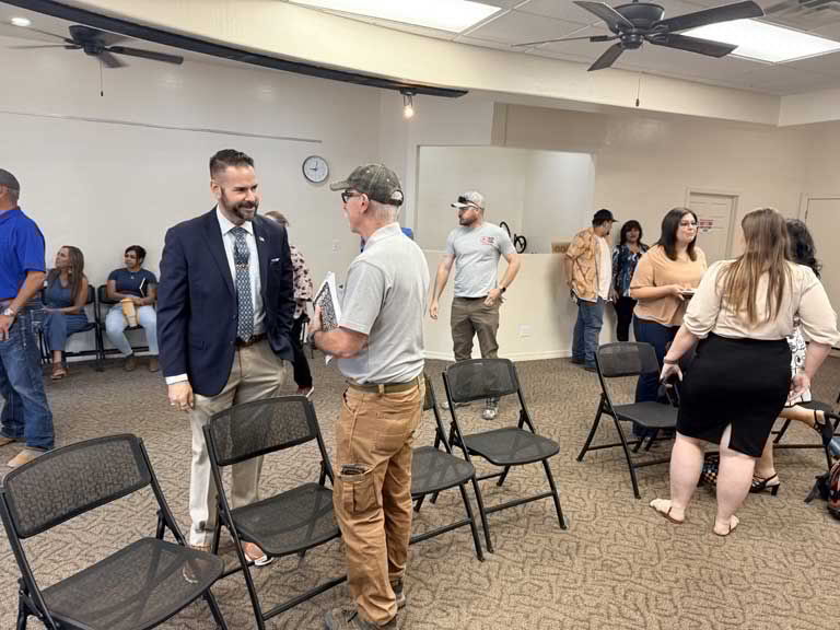 Safford, SBDC bring small business and resources together at Community Conversation