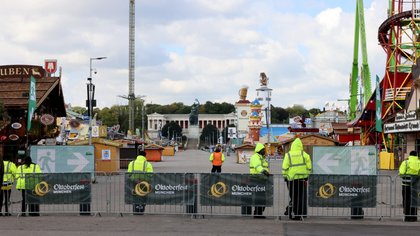 Explosão em Munique deixa 1 morto e atrasa abertura da Oktoberfest; polícia investiga ameaça a festival