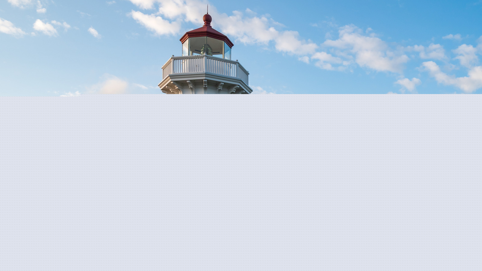 Washington's Charming City Near Seattle Is A Puget Sound Gem With Cute Shops And A Beautiful Lighthouse