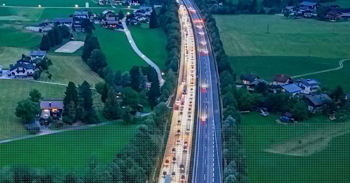 Lange Verzögerungen - Die Deutschen rollten an – Stau auf Tauernautobahn