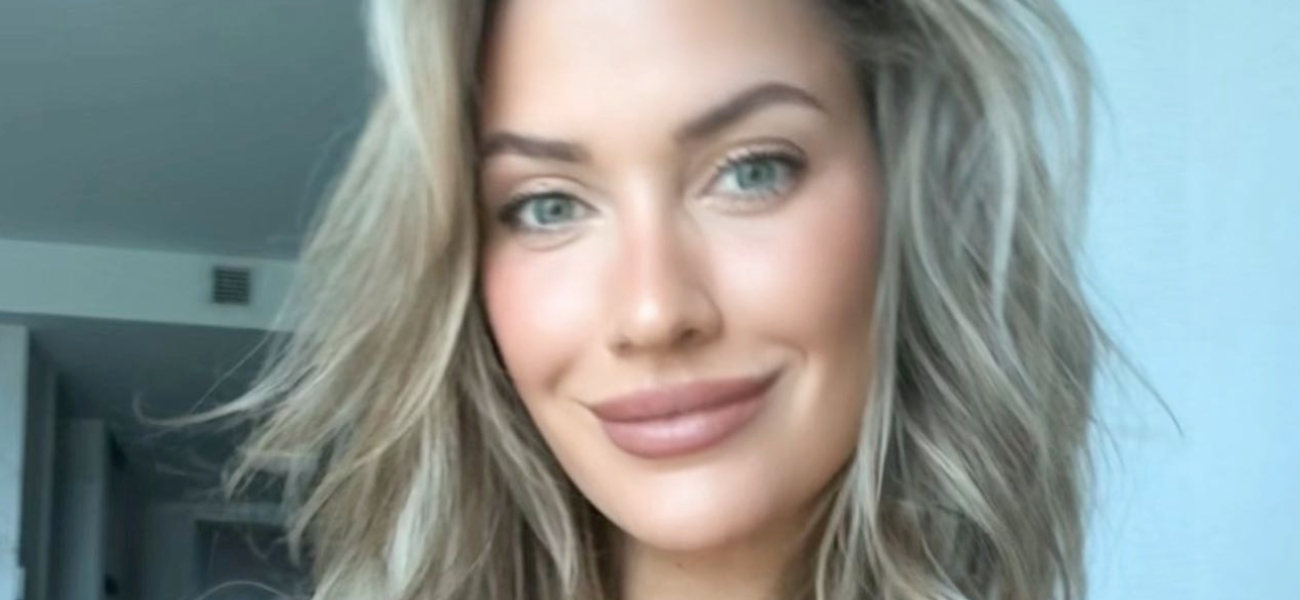 Paige Spiranac In Unzipped Minidress Told They Can’t Be ‘Real’