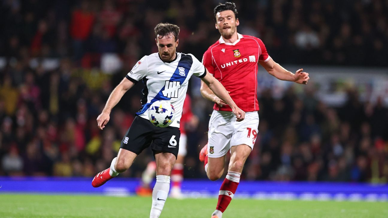 Wrexham, Birmingham City make Hollywood derby a display of gritty realism