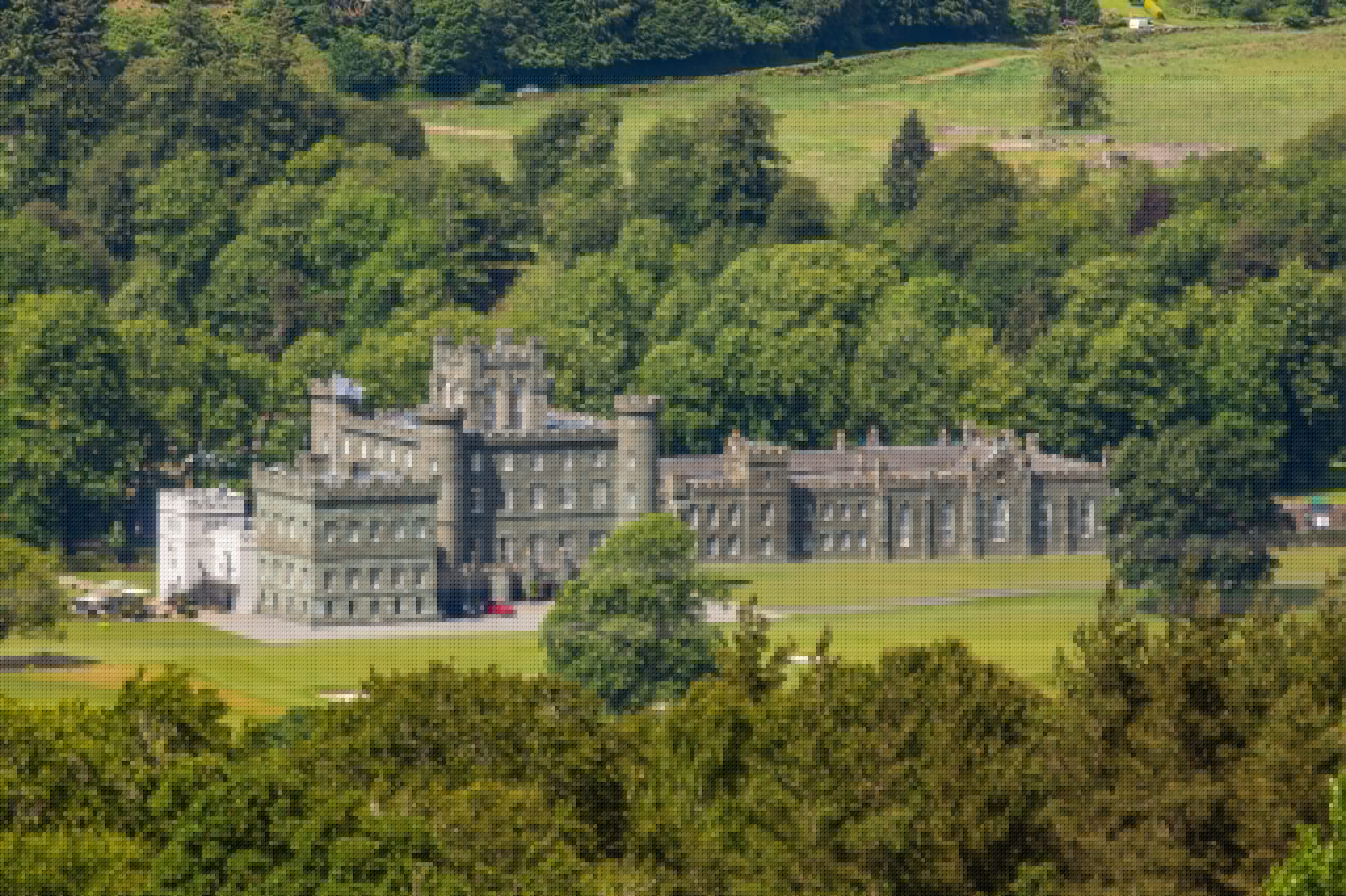 Planners back Taymouth Castle bid to turn 61 Aberfeldy holiday cottages into staff accommodation
