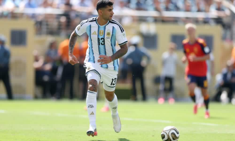 Arsenal return for 'world-class' PL defender after major transfer twist