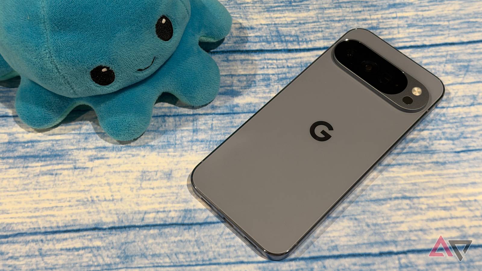 Google Pixel phones hit by app crashes after latest Play services beta