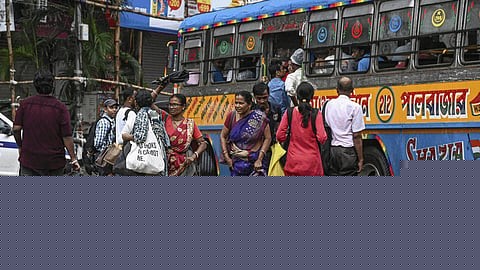 At least 10 Die of Electrocution as Torrential Rains Paralyse Kolkata