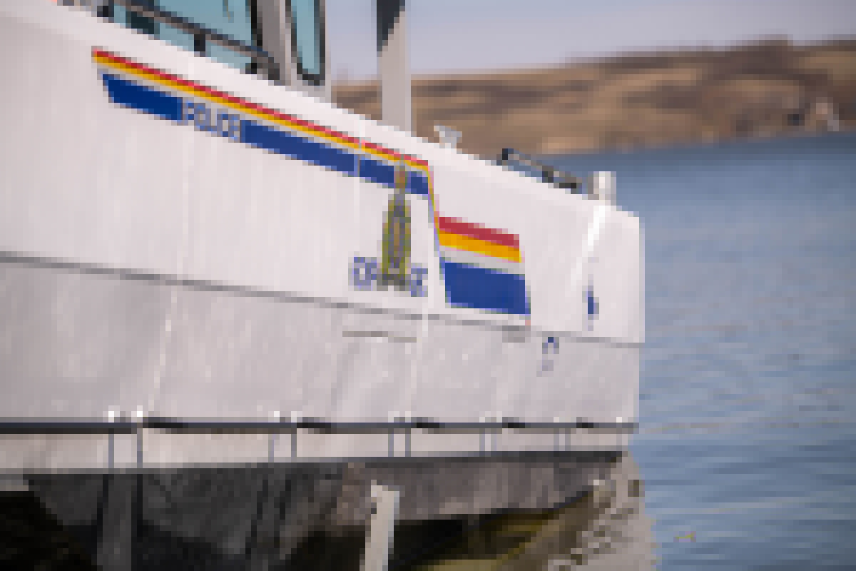 Saskatchewan RCMP dump more than 100 alcohol containers in boat patrol