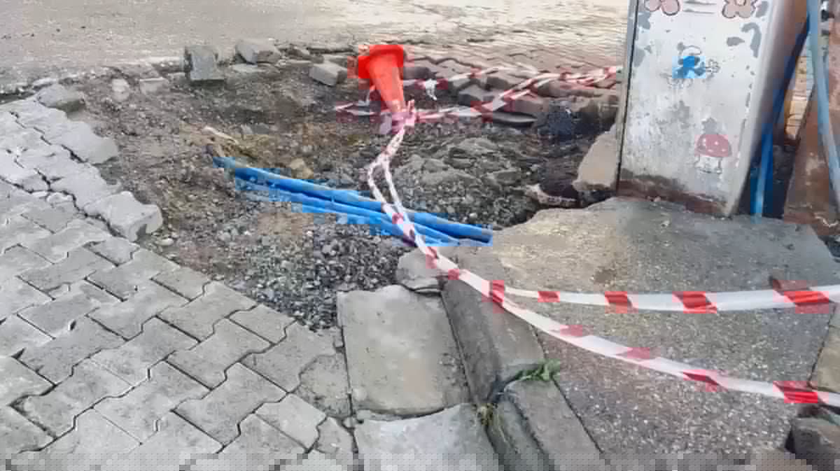 Şavşat'ta Sağanak Yollarda Hasar Oluşturdu