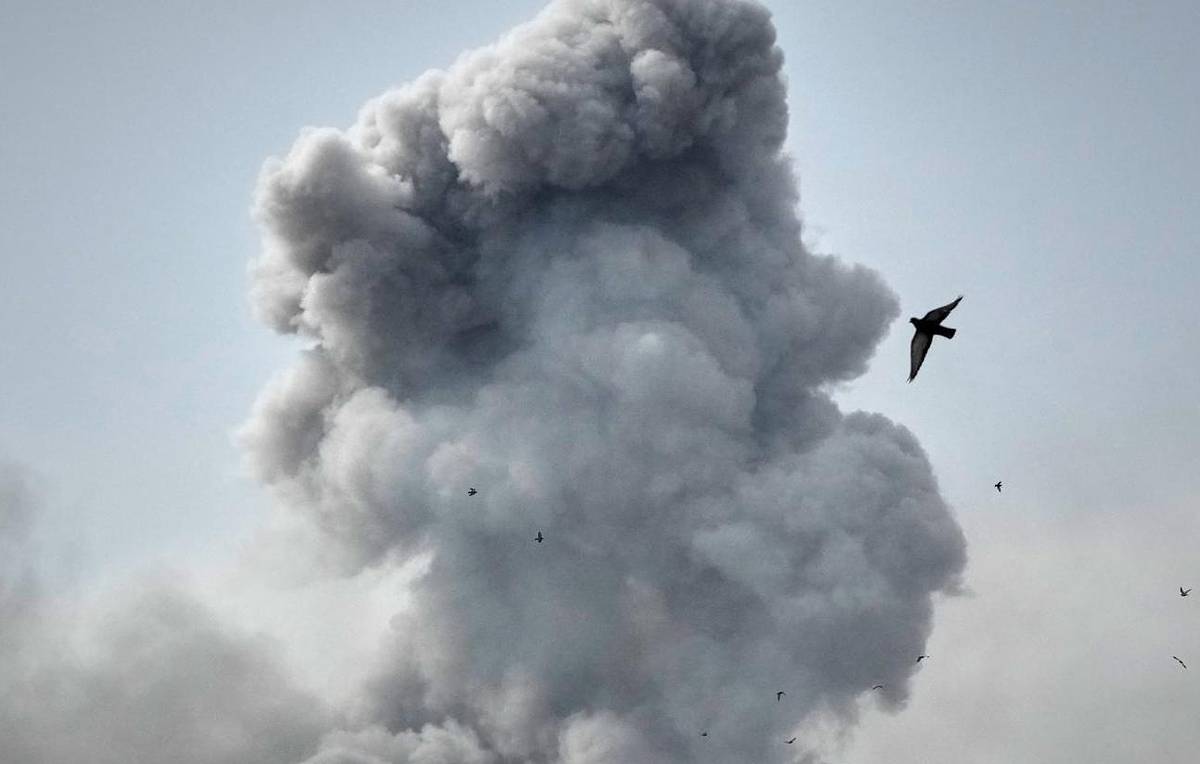 US used aerial bomb weighing almost ton to hit apartment building in Iran — NYT