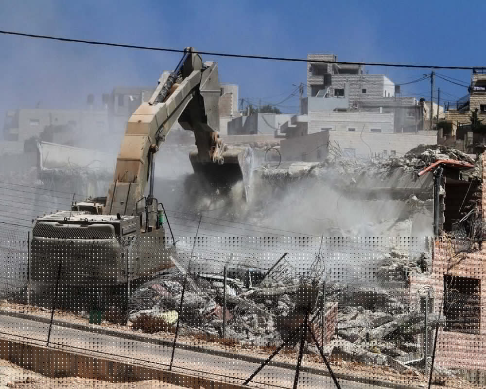 القدس: الاحتلال يمهل مواطنا 10 أيام لهدم منزله ذاتيا