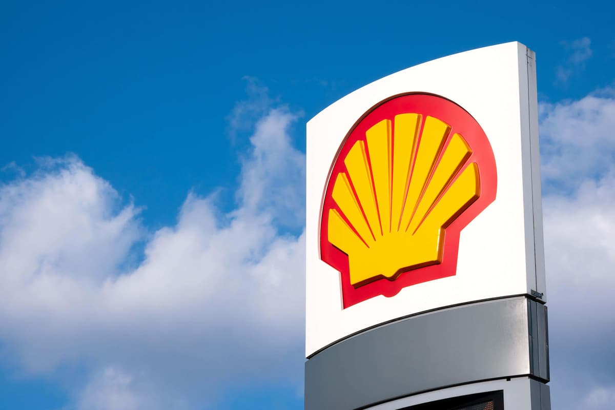 Shell to sell European onshore renewables business to TotalEnergies