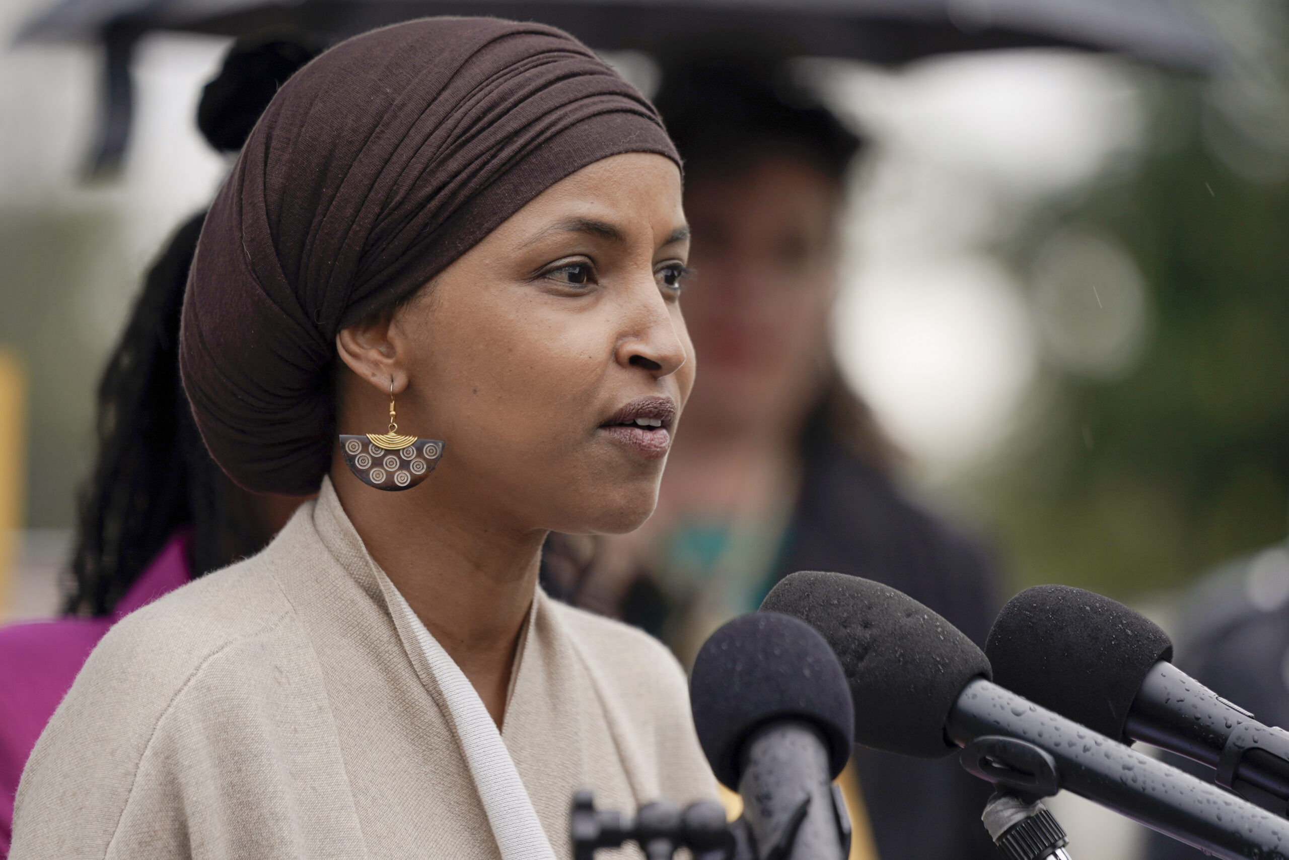Ilhan Omar Blames Town Hall Attack On Trump’s ‘Hateful Rhetoric’: ‘My Death Threats Skyrocket’