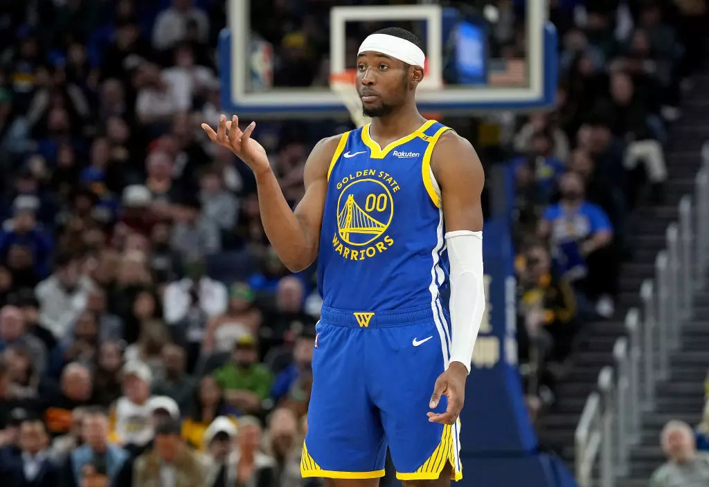 New contract, same deal: Kuminga’s playing time still depends on buying into Kerr’s vision