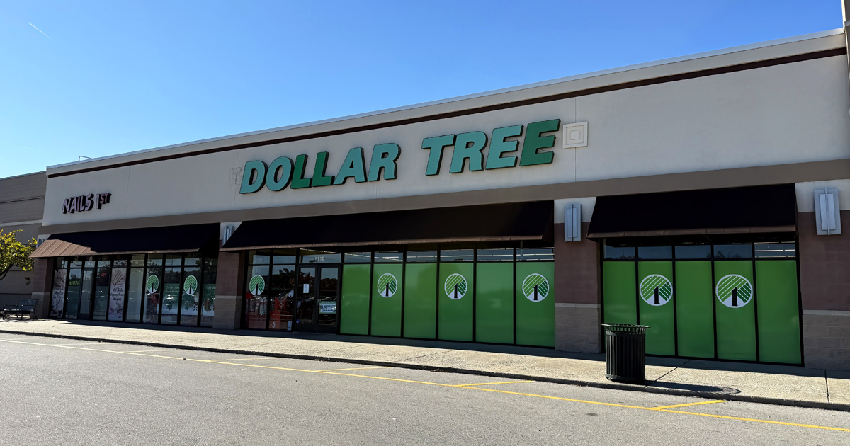 The Massive Dollar Store In Tennessee That’ll Make Your Bargain-Hunting Dreams Come True