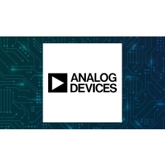 Vincent Roche Sells 10,000 Shares of Analog Devices (NASDAQ:ADI) Stock