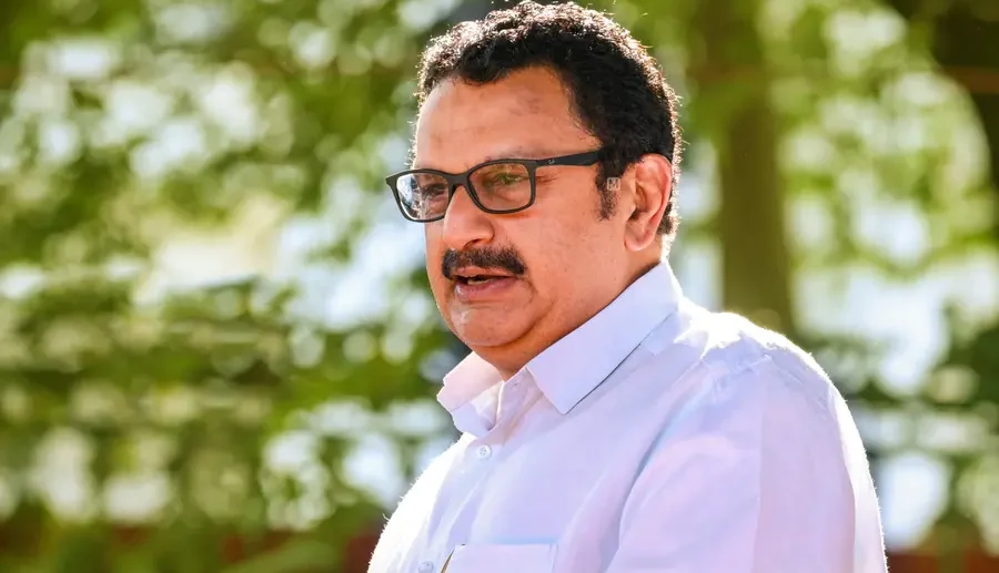 Kerala will continue singing first 2 couplets of Vande Mataram: Muraleedharan