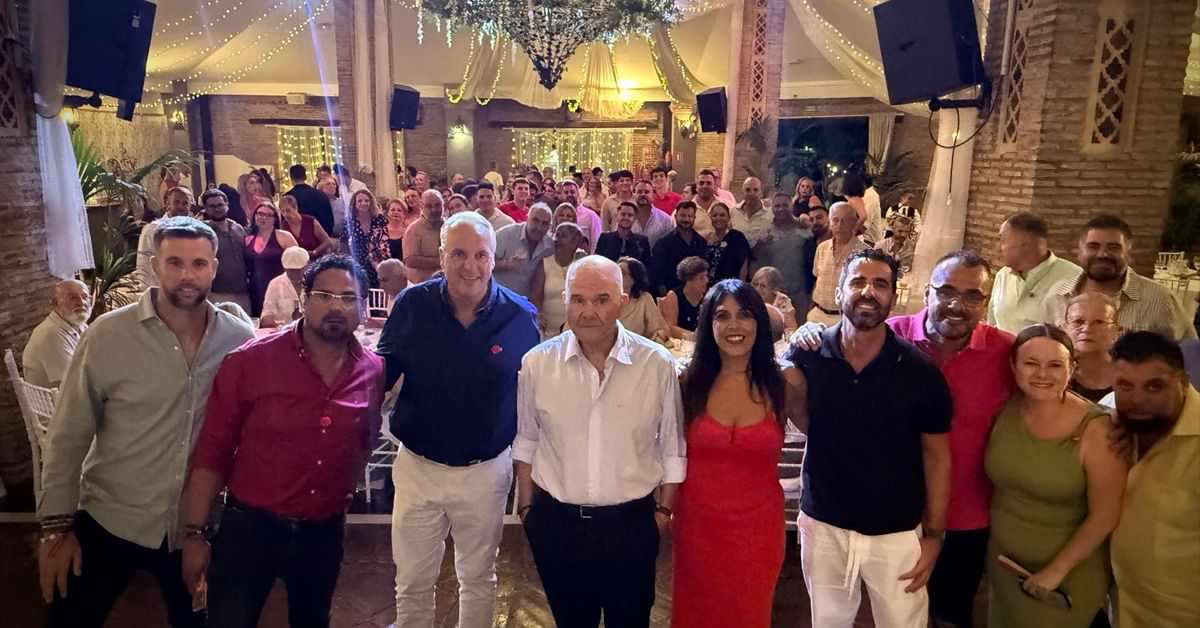 Chaves reivindica en San Roque la fortaleza municipal del PSOE y llama a la unidad ante los próximos retos electorales