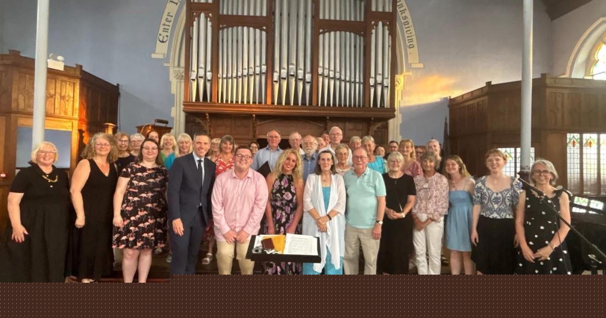 Community choir prepares for upcoming season and welcomes new members