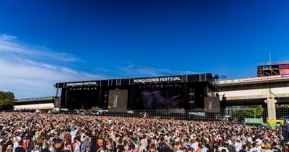 Vous voulez rejoindre les parkings du Ronquières Festival ? N’écoutez pas votre GPS !