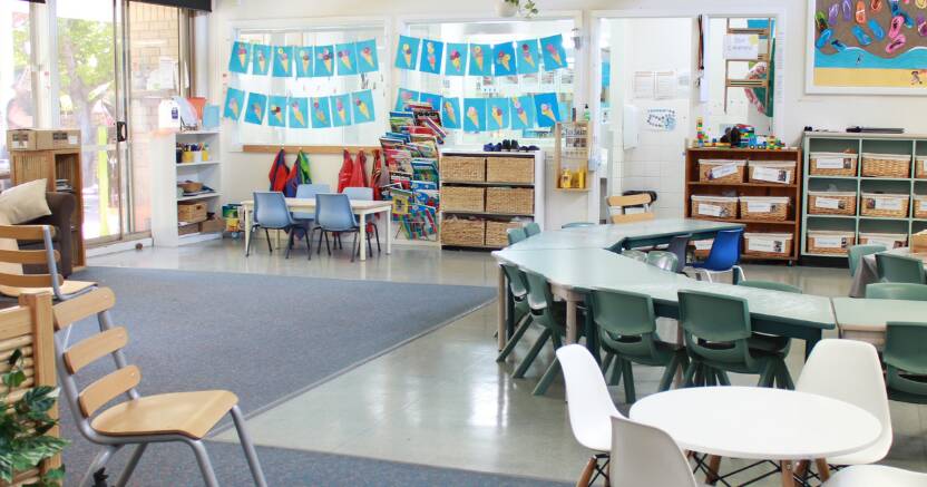 '300 children in front': parents struggle amid childcare closure in Canberra's south