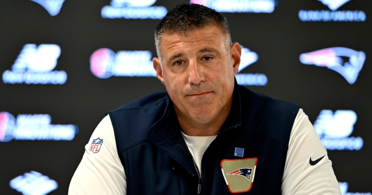 Mike Vrabel Gives Curious Answer When Asked About Counseling With Wife Jen