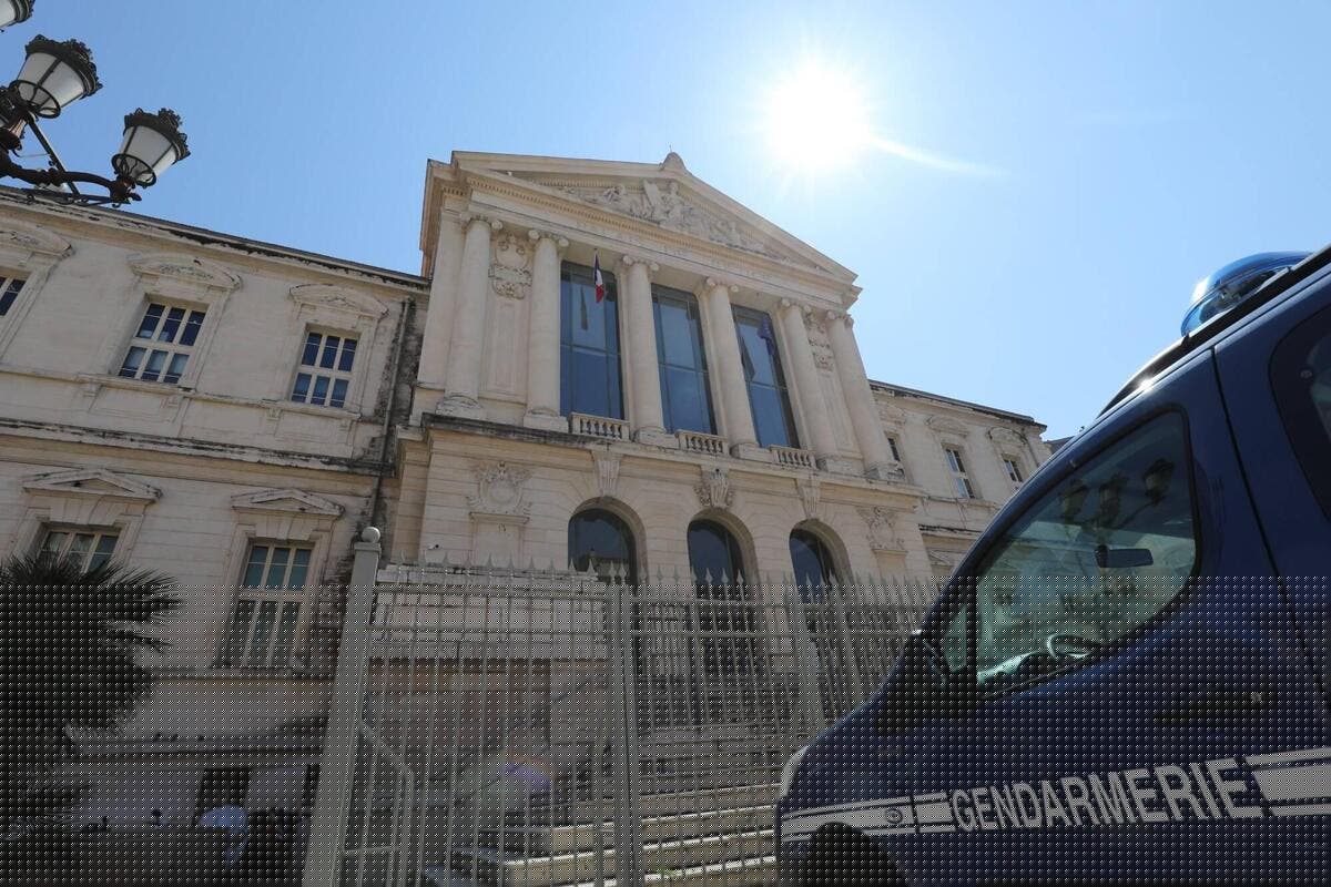 Ils avaient mis le feu « pour rigoler » : les deux jeunes pyromanes du Mont-Boron à Nice en prison