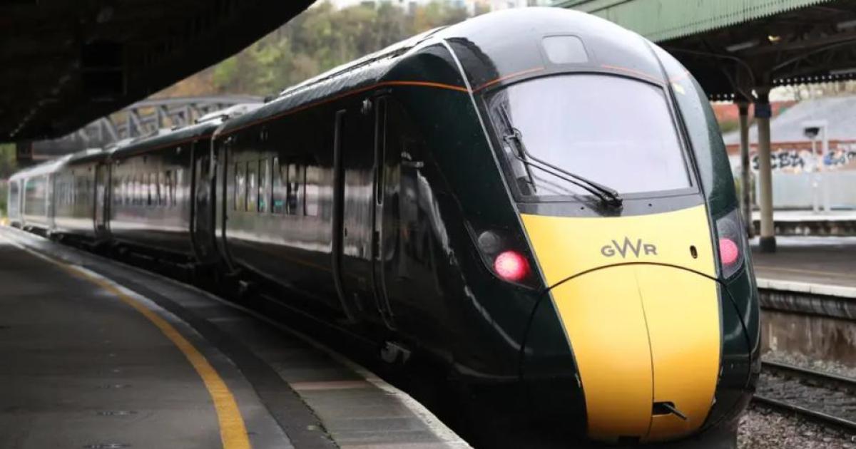 Live updates as all lines blocked after train hits tree and disruption expected