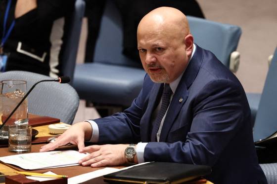 Karim Khan měl odvahu pohnat Izrael k odpovědnosti. A proto byl odstaven