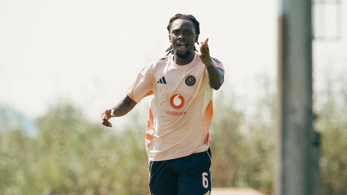 Orlando Pirates grant Olisa Ndah early release from his contract