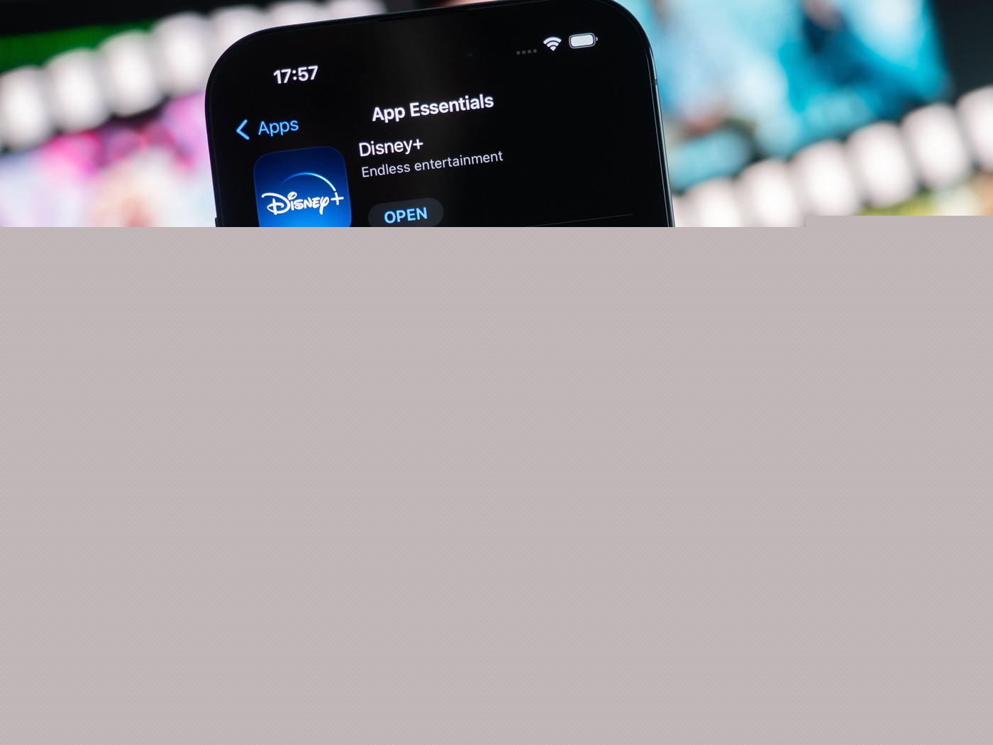 Disney anunță un parteneriat cu TikTok. La ce vor avea acces creatorii de conţinut