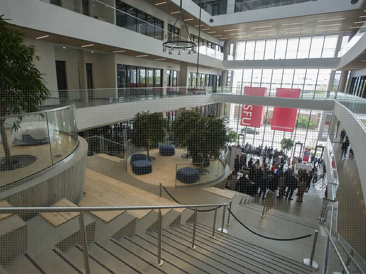 First students start classes at SFU's new medical school in Surrey