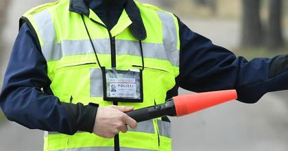 Beschlagnahme - Raser mit 178 km/h bei 100er erwischt: Pkw ist weg